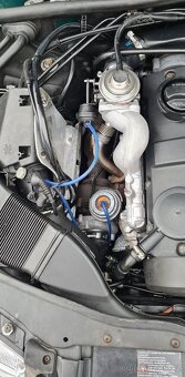 Prodám VW Passat b5 1.9 tdi pd 85kw atj 4motion r.v.2000 - 16