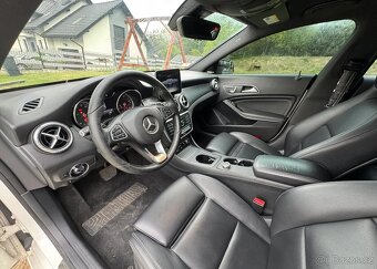 Mercedes-Benz CLA 250 4Matic 7G-DCT AMG Line - 16