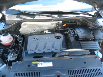 Tiguan 2.0 TDI,4x4,NAVI,KAMERA,SERVISKA,1 MAJITEL - 16