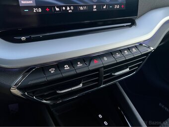Škoda Octavia IV 2.0 TDI 110kW DSG STYLE+ 2021 KESSY EL.VÍKO - 16