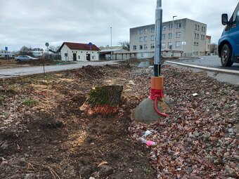 FRÉZOVÁNÍ - ODSTRAŇOVÁNÍ PAŘEZŮ - 16