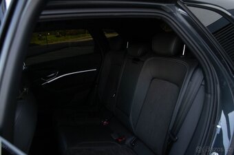 Audi E-tron 55 quattro Advanced - 16