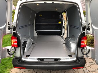 VW Transporter T6 Long 103kw DPH Barva Silber Multivan - 16
