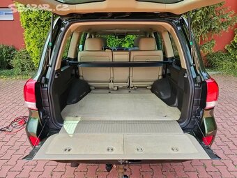 Toyota Land Cruiser 200 V8 4.5 D4-D,ČR,2.Majitel,Tažné. - 16