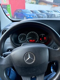 Mercedes-Benz Citan Ojeté, 3/2018, 241 454 km  Karoserie Skř - 16