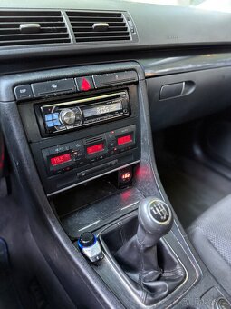 Audi A4 Avant 1.9 TDi 96kW 8E Kombi 2002 - 16