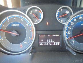 Suzuki SX 4  1.6 16  4x4 - 16