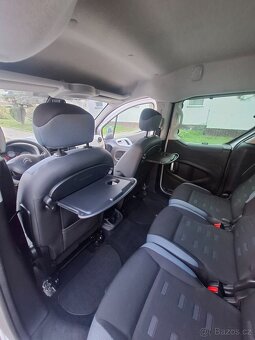 Citroen Berlingo 1,6 hdi 84kw Exclusive - 16