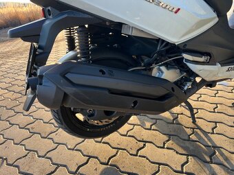Sym GTS 300i, 2013, 18xxx km, po servise, nová STK - 16