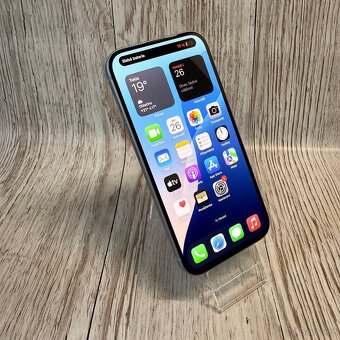 iPhone 15 128GB, bílý (12 měsíců záruka) - 16