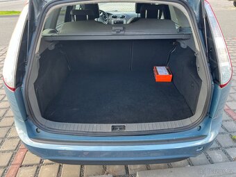 Ford Focus kombi 2008 85KW - 16