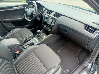 ŠKODA OCTAVIA 3 COMBI RS 2.0 TDI 135 kW, TAŽNÉ, BEZ INVESTIC - 16