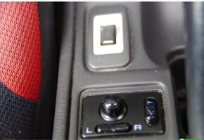 Subaru Impreza Type R STi JDM 1999 coupe kupé 22B 310 koní - 16