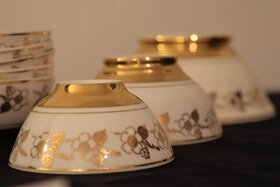 Porcelán - kávové, čajové a jídelní sety a další z pozůstalo - 16