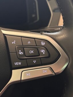 VW Passat 2,0TSI R-Line 140kW 81tkm - 16