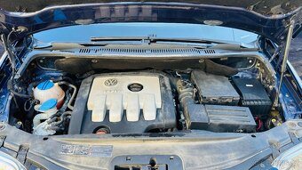 Volkswagen Touran 2.0tdi - 16