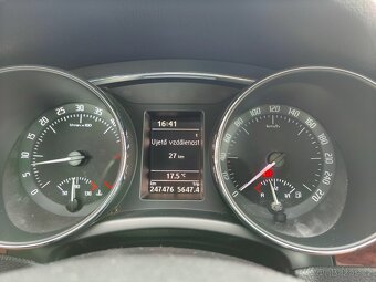 Škoda Superb 2 2.0 TDI 4x4 - 16