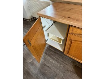 venkovská dubová kuchyně se spotřebiči,5447 - 16