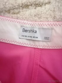 Kalhoty H&M Berschka, šaty Shein - 16