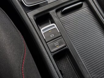 Volkswagen Golf Variant 2.0 TDI - / Výbava SOUND / Automat - 16