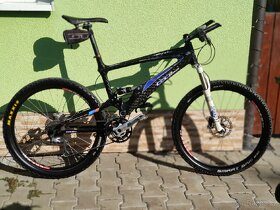 Karbonové celoodpružené kolo GT i-drive 4 PRO - 16