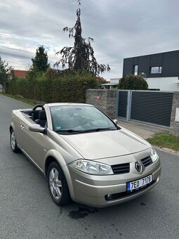 RENAULT MÉGANE CABRIO - 16