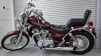 SUZUKI VS 800 INTRUDER - 16