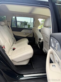 Mercedes Benz GLS - 16