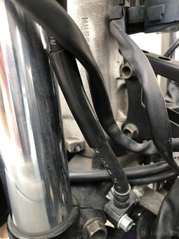 Honda CBR 900 RR, model SC28 - 16