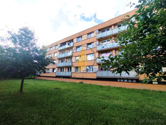 Prodej velkého bytu 1+1 po rekonstrukci v obci Turnov. - 16