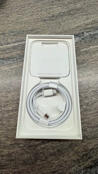 iPhone 15pro 512GB Černý Titan - 16