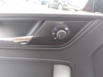 ŠKODA RAPID 1.0 TSI AMBITION 98000 KM - 16