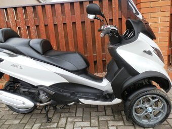 Piaggio MP3 300 ABS ASR - 16