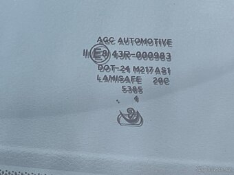 Mercedes W205 C200d - 16
