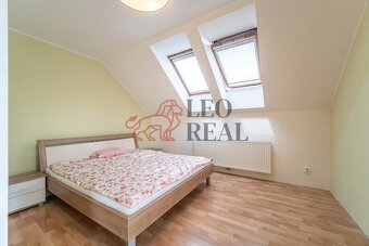 Prodej rodinného domu 164 m2 pozemek 698 m2 - 16