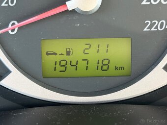 Hyundai Tucson 2.0i, 4x4, první registrace 01/2008 - 16