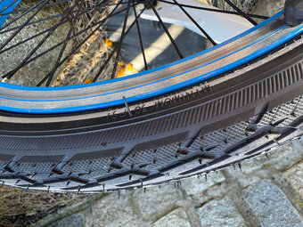 Skákací kolo BMX Brother Leader 20" - 16