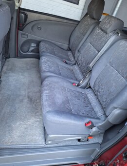 TOYOTA PREVIA - 16