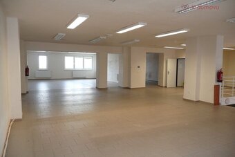 Prodej obchodního prostoru, 980 m2, Veselí nad Moravou - 16