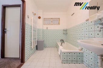 Milovice, prodej domu 3+1 na pozemku o výměře 2.866m2 - 16