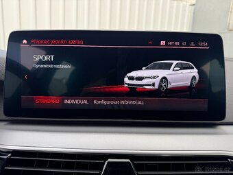 BMW Řada 5 3,0 530d 210kW DPH 1.maj. ČR - 16