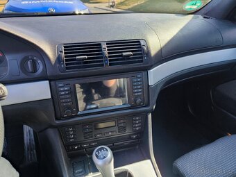 Bmw e39 520i Touring 2003 lifestyle edice - 16