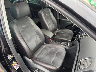 SEAT Alhambra 2.0TSI 162kW DSG FR-Line Weba Panorama 7-míst - 16