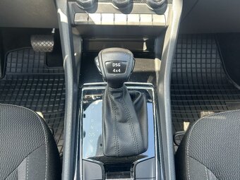 ŠKODA KODIAQ 2,0TDI 110kW - DSG - 4X4 - WEBASTO - CEBIA - 16