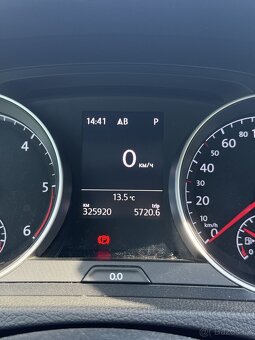 Volkswagen Golf 7 Variant - 16