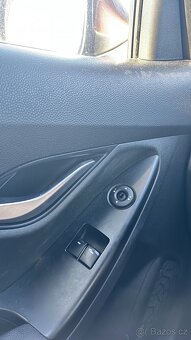 Hyundai ix20 - 16