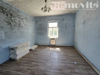 Exkluzivně nabízíme na prodej vícegenerační dům, 977 m2 - No - 16