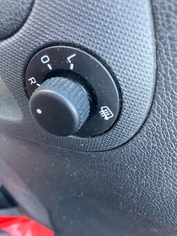 Škoda Fabia 1.2TSI servis 157tkm tažné servis - 16