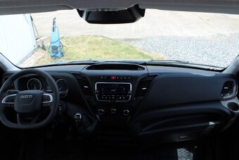 Iveco Daily, 35S160 2,3 Maxi 6míst+klima 2022 - 16