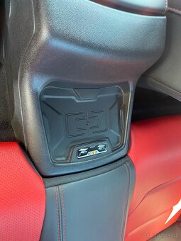 Chevrolet Camaro 6.2, 333kW, ČR, 1. majitel, 2018 - 16